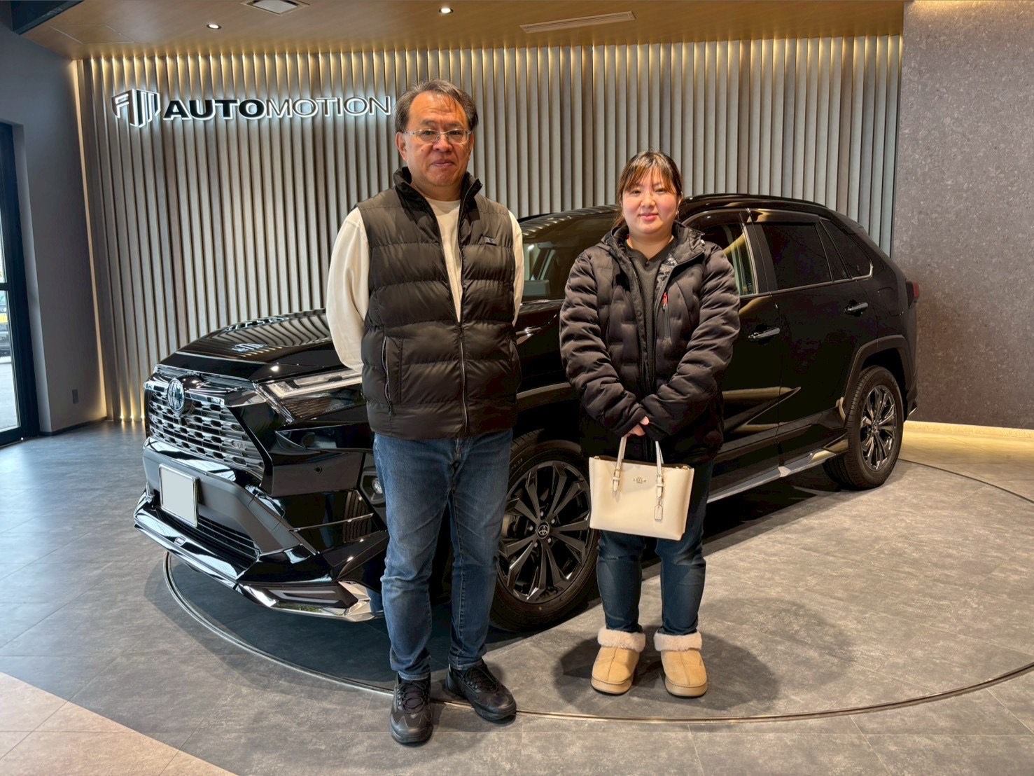 1月27日:ご納車 M様 RAV4