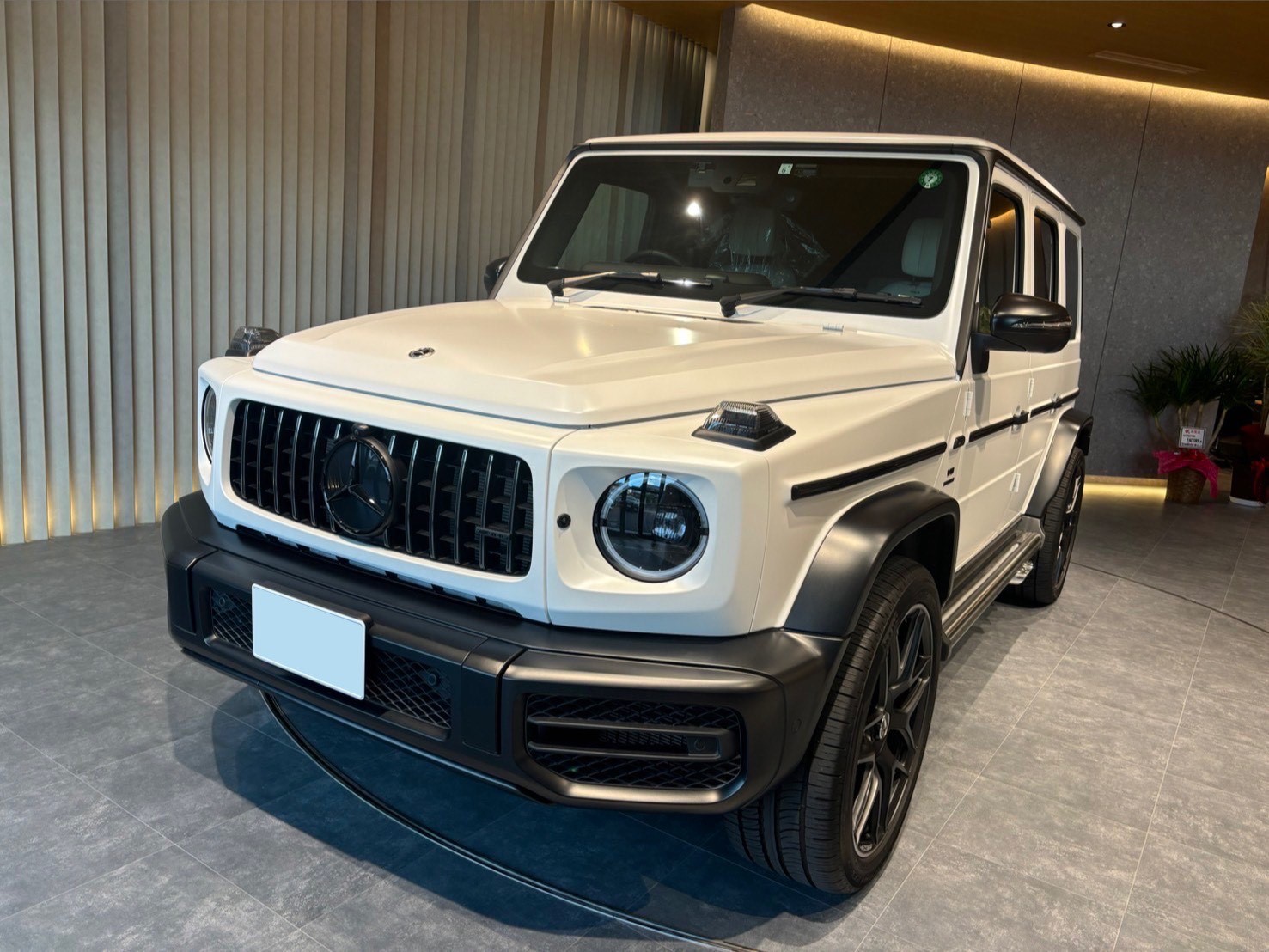 10月21日：ご納車 K様 AMG G63