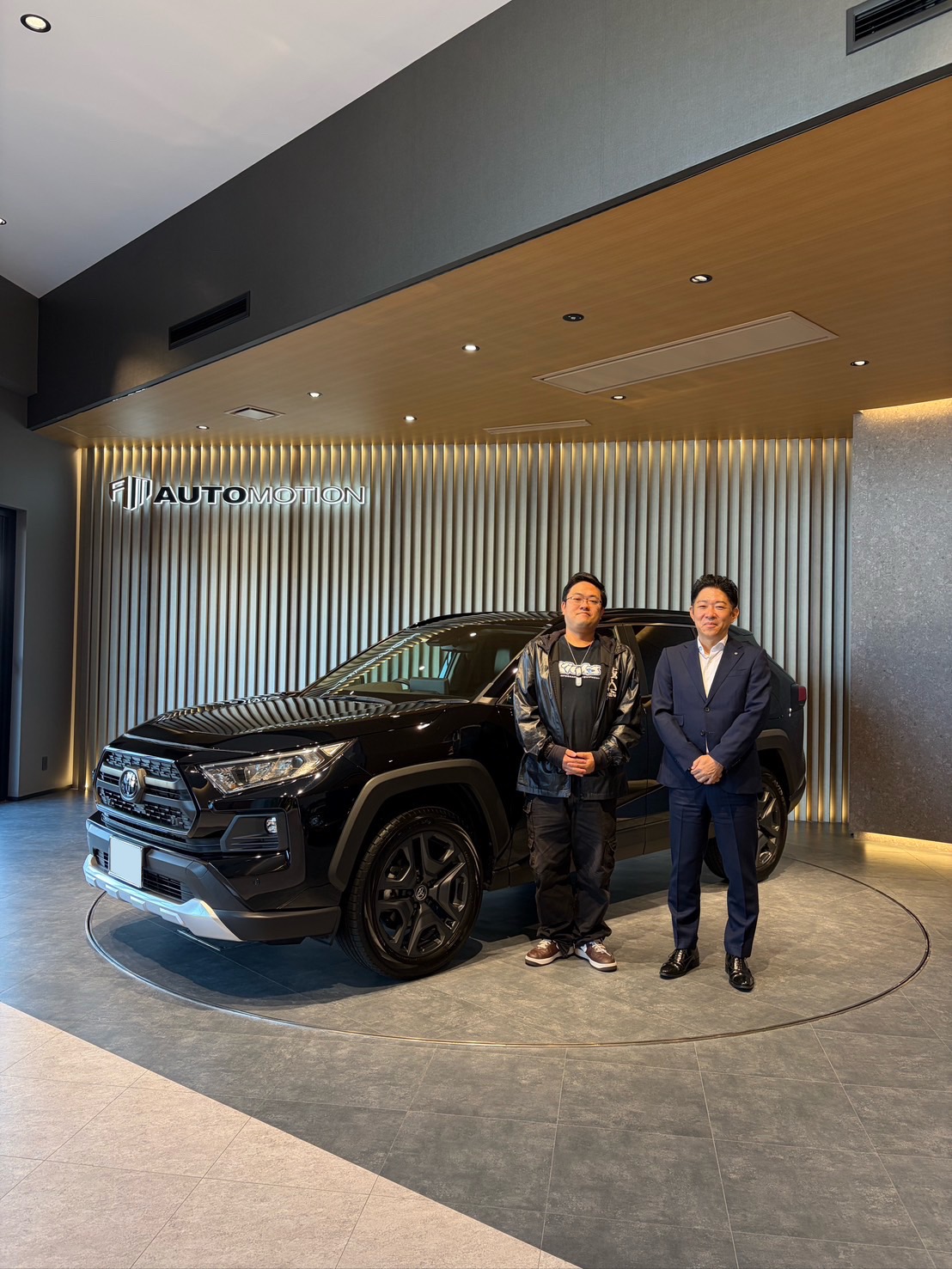 10月27日:ご納車 O様 RAV4