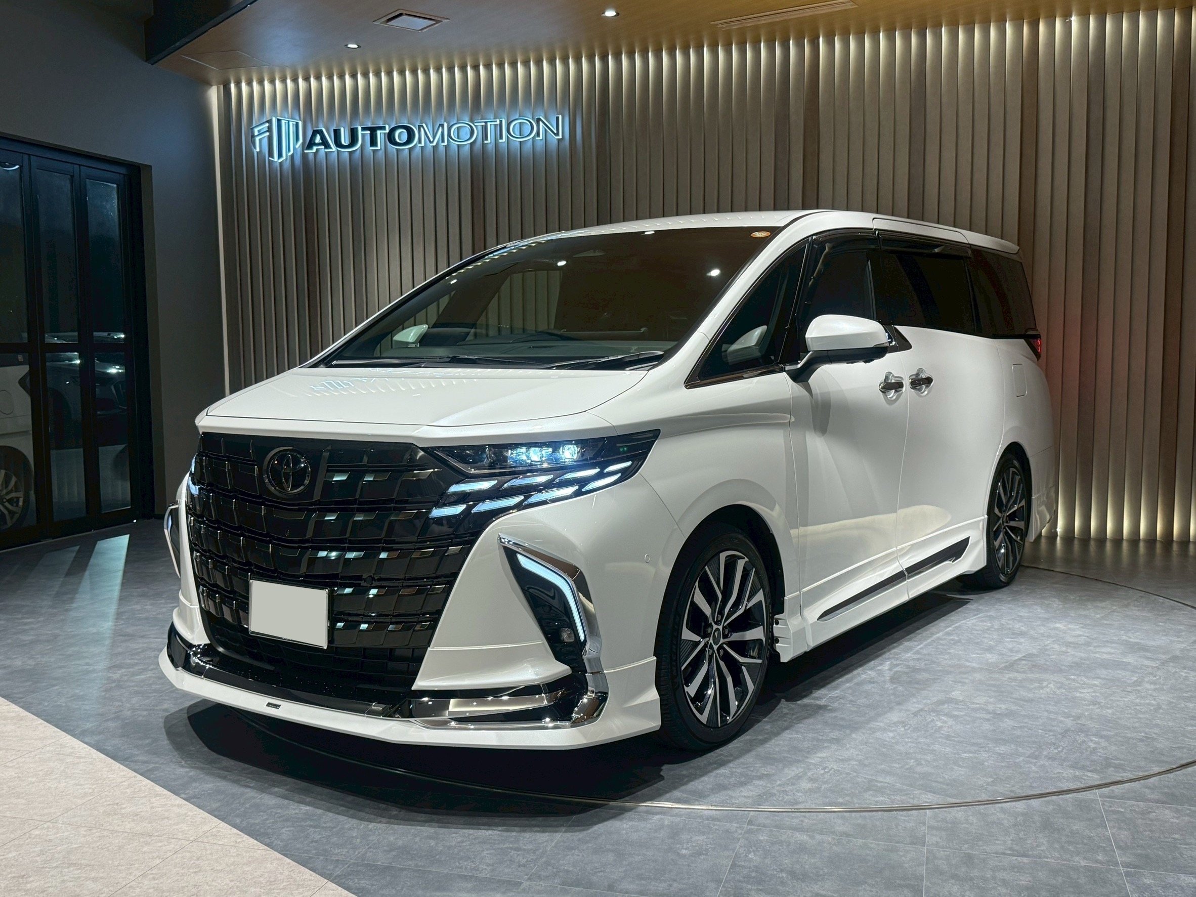 10月27日:ご納車 O様 新車アルファード