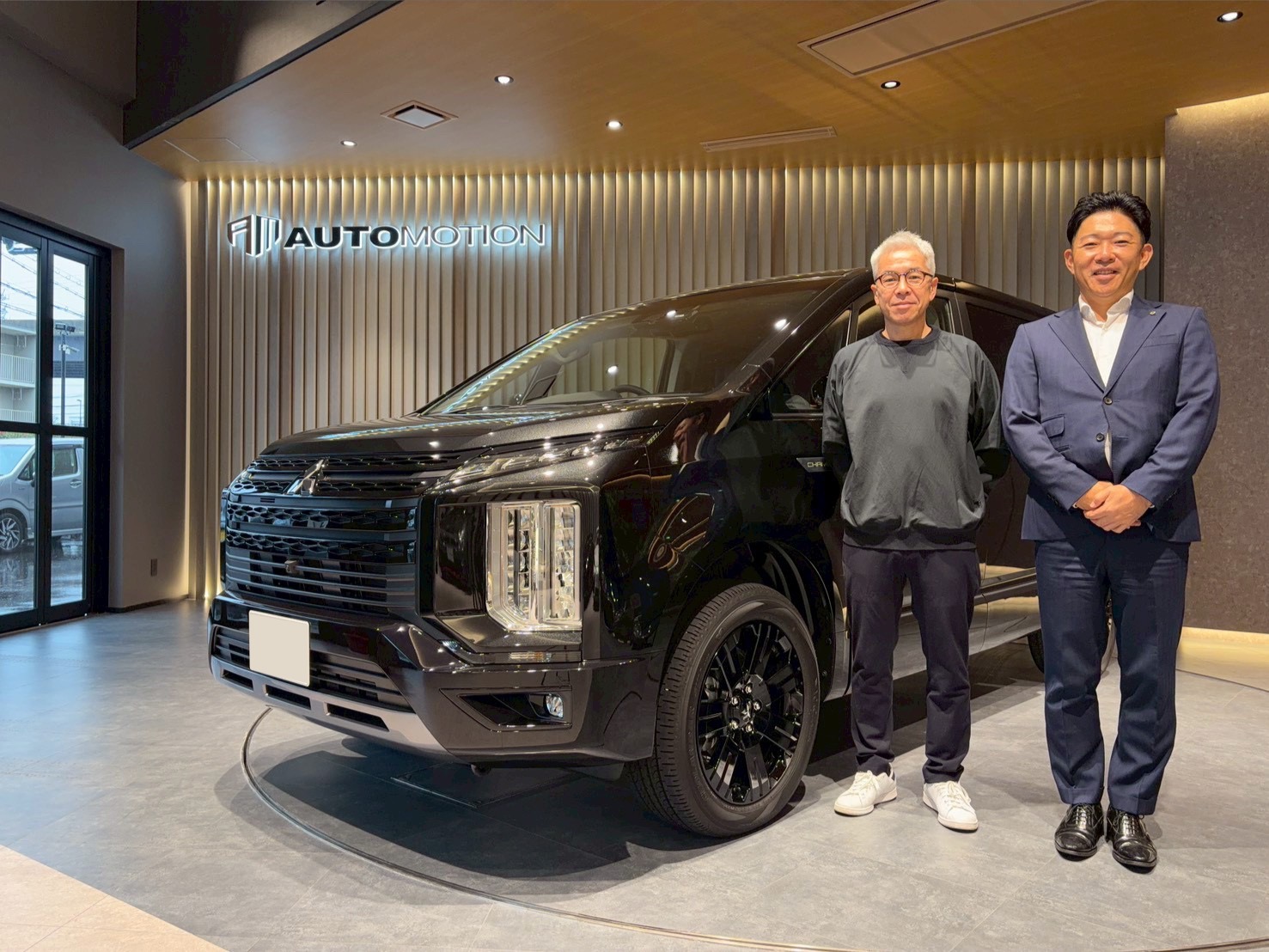 10月31日:ご納車 K様 新車デリカD5