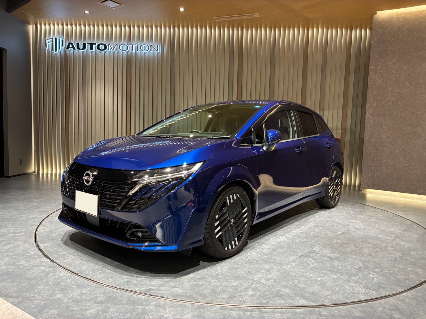 10月3日:ご納車 H様 ノートオーラ