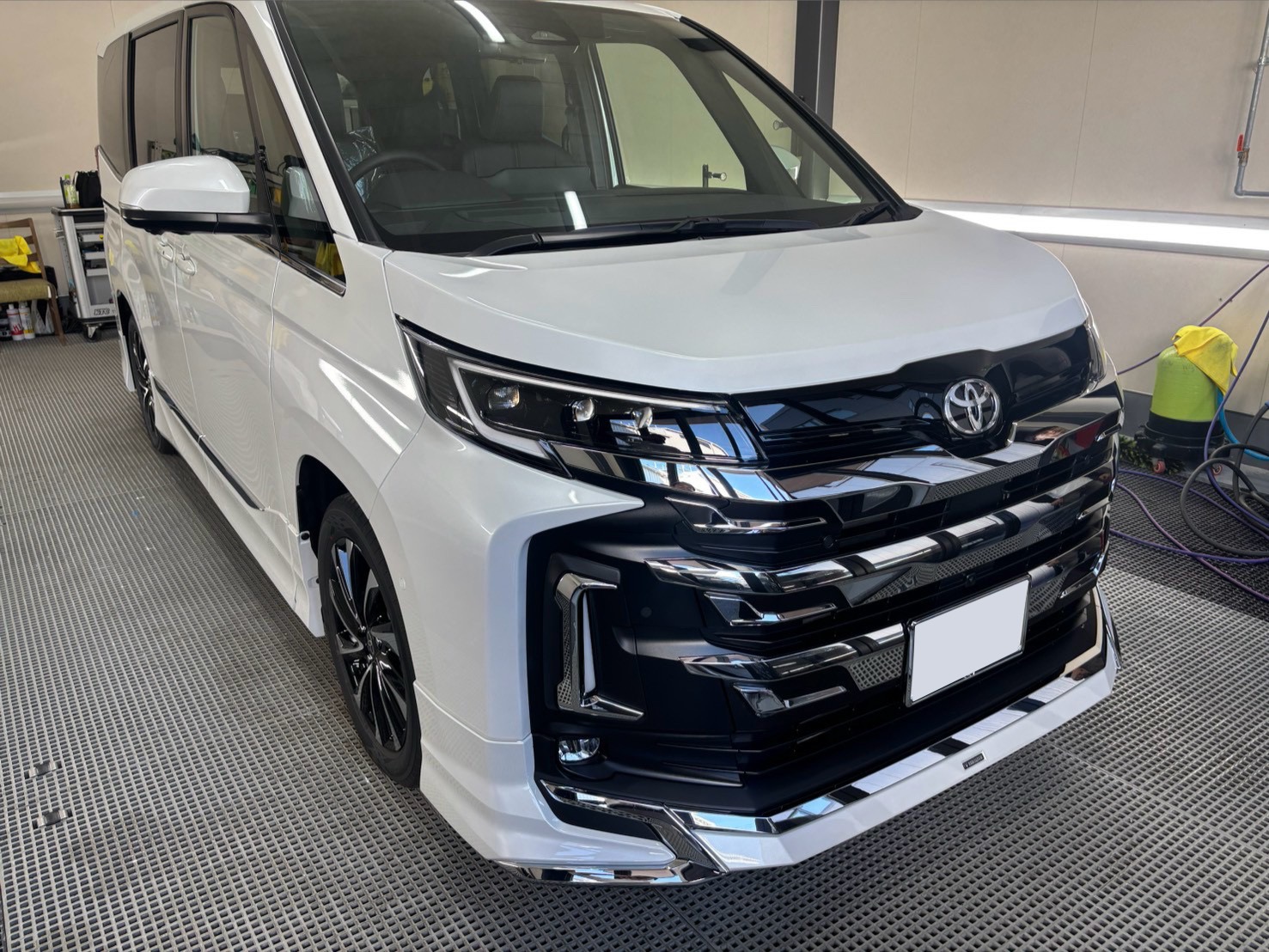 10月4日:ご納車 K様 新車ノア