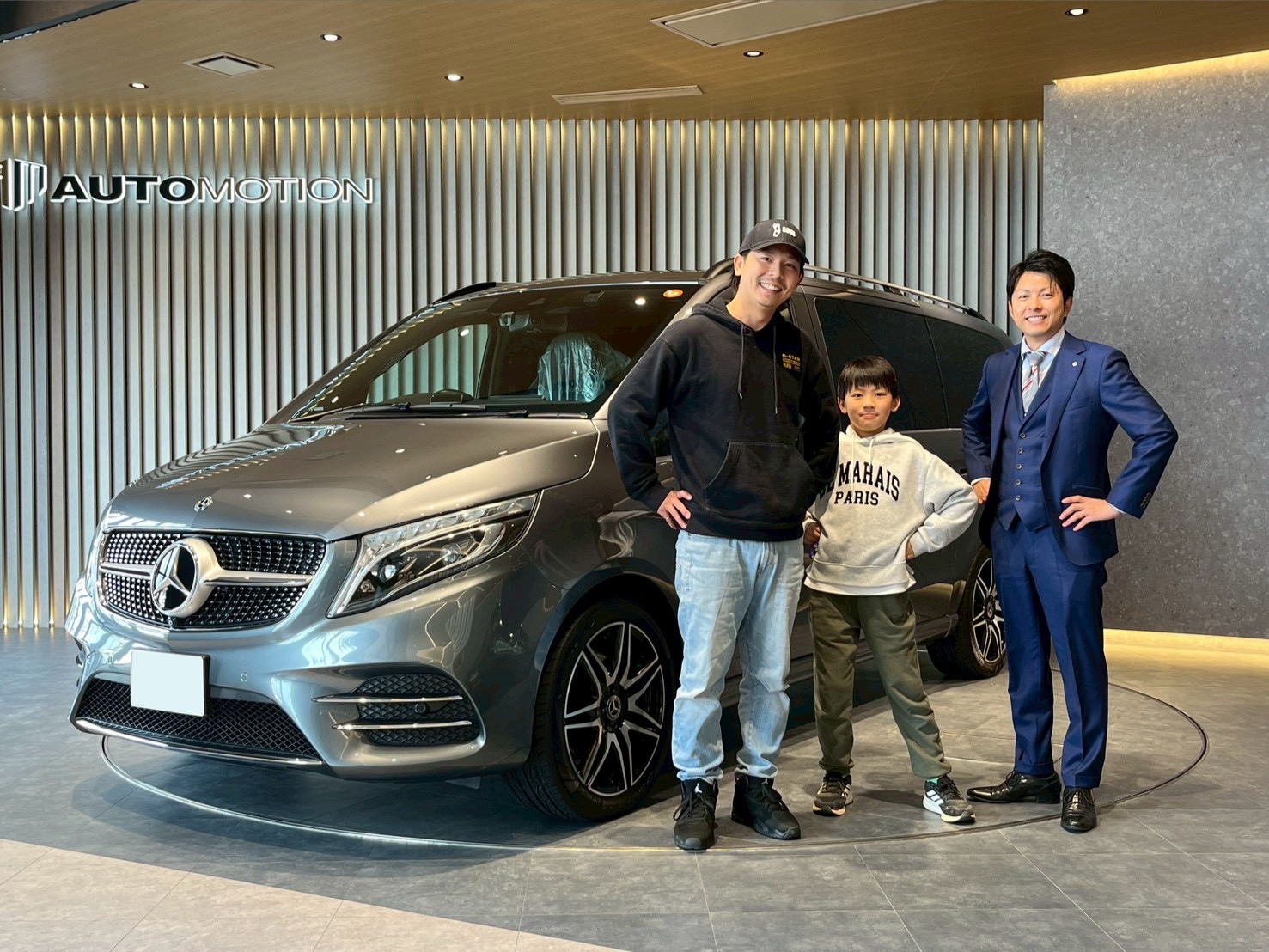 2月28日:ご納車 I様 メルセデス・ベンツ Vクラス