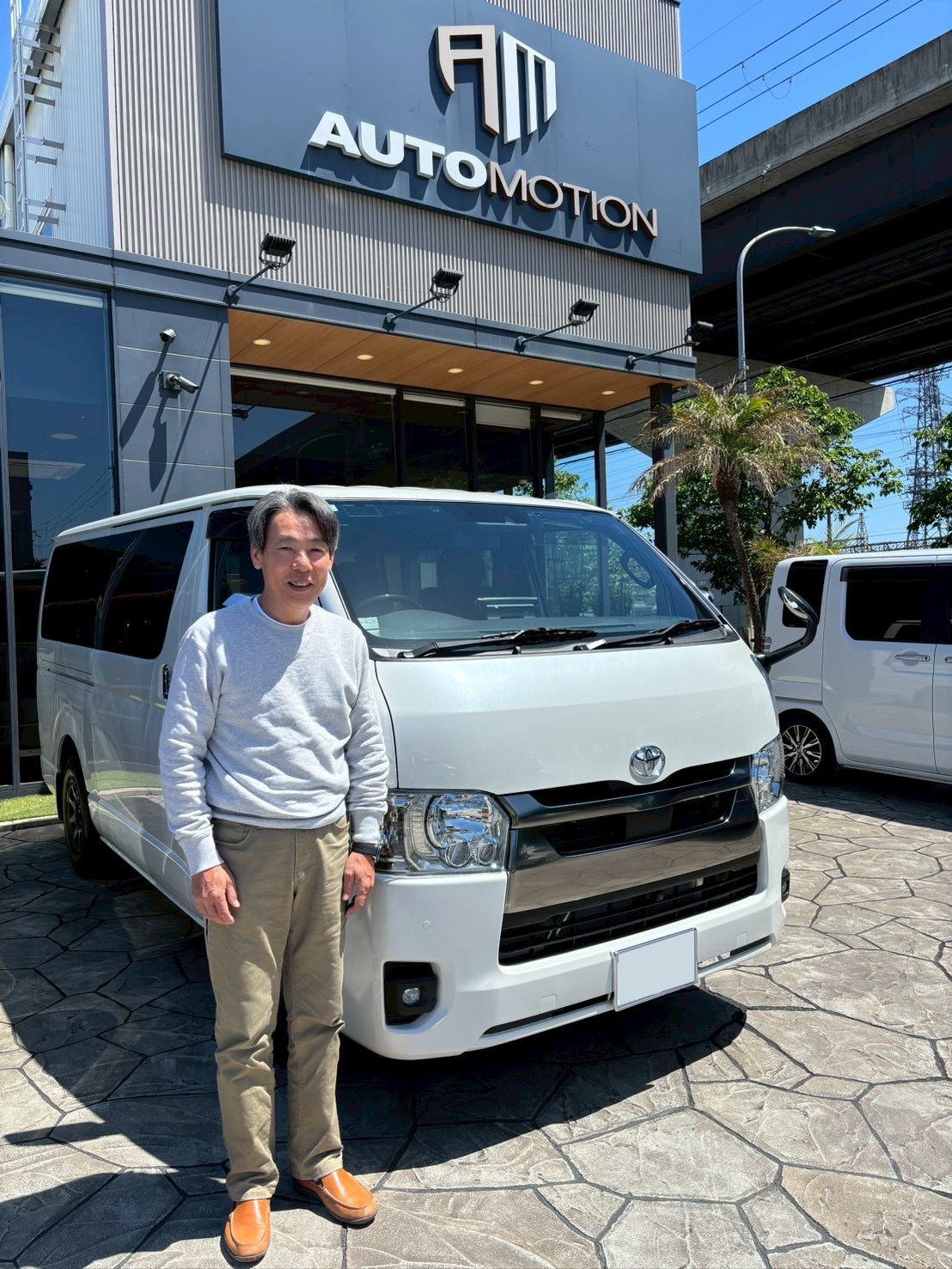 5月10日:ご納車 M様 ハイエース