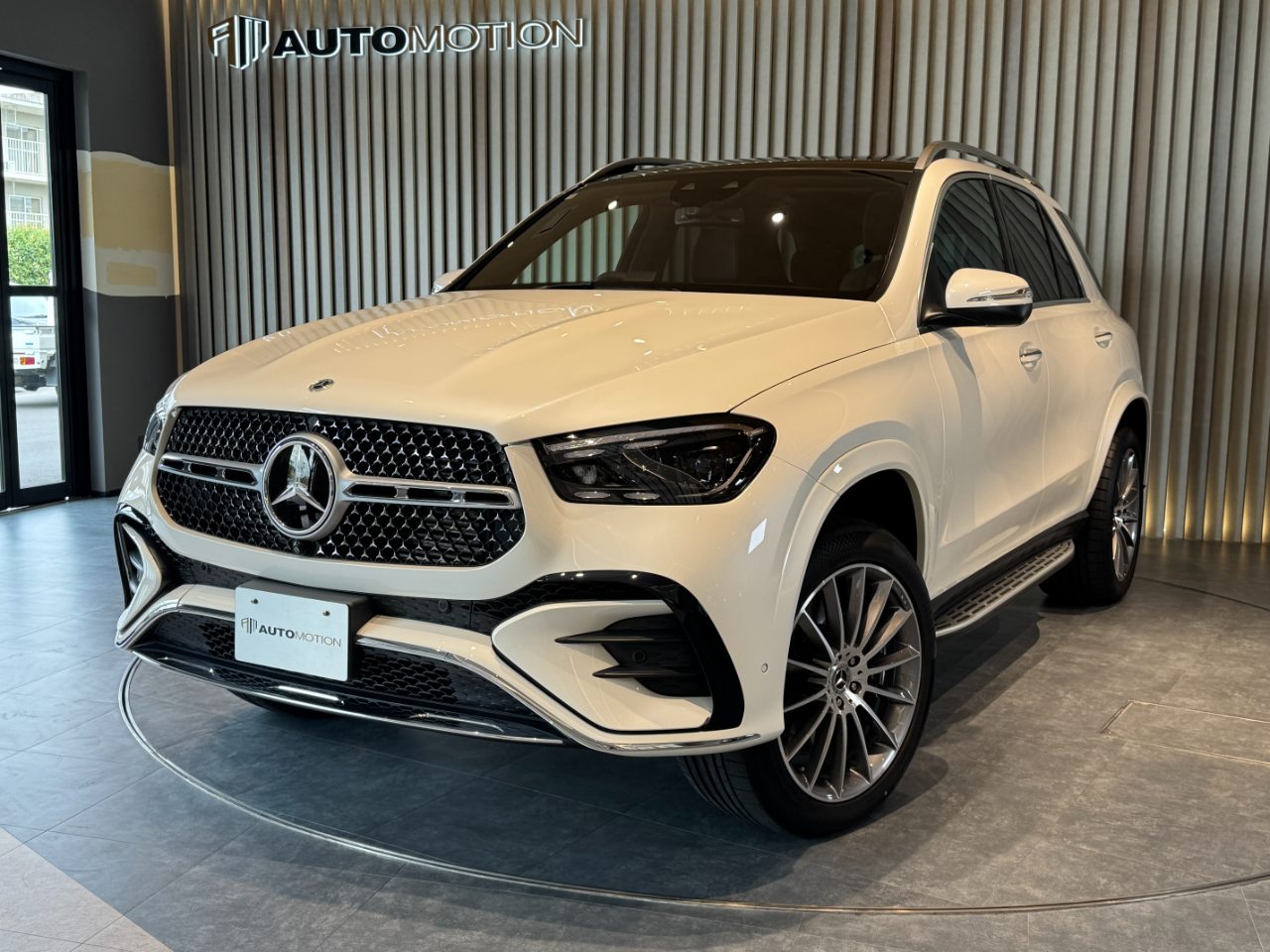 10月27日:ご納車 メルセデス・ベンツ GLE